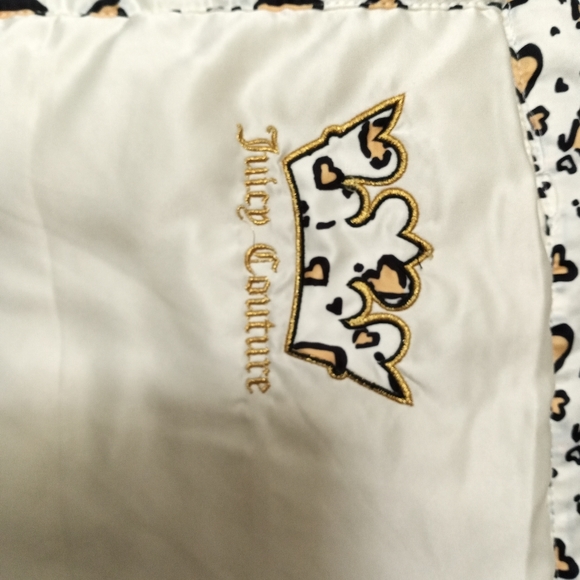 Juicy Couture Bedding Juicy Couture Baby Girl Blanket Ivory With Heart Poshmark
